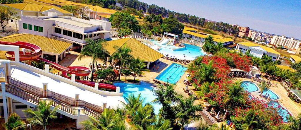 L'Acqua Diroma - Suites Confortaveis - Diversao Garantida - Piscina De Ondas Exclusiva Калдас Новас Екстериор снимка